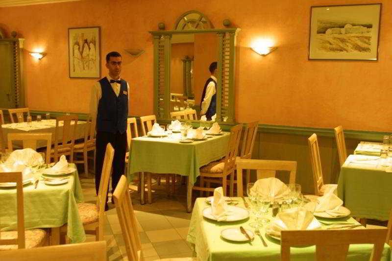Hotel Ibn Khaldoun Tunis